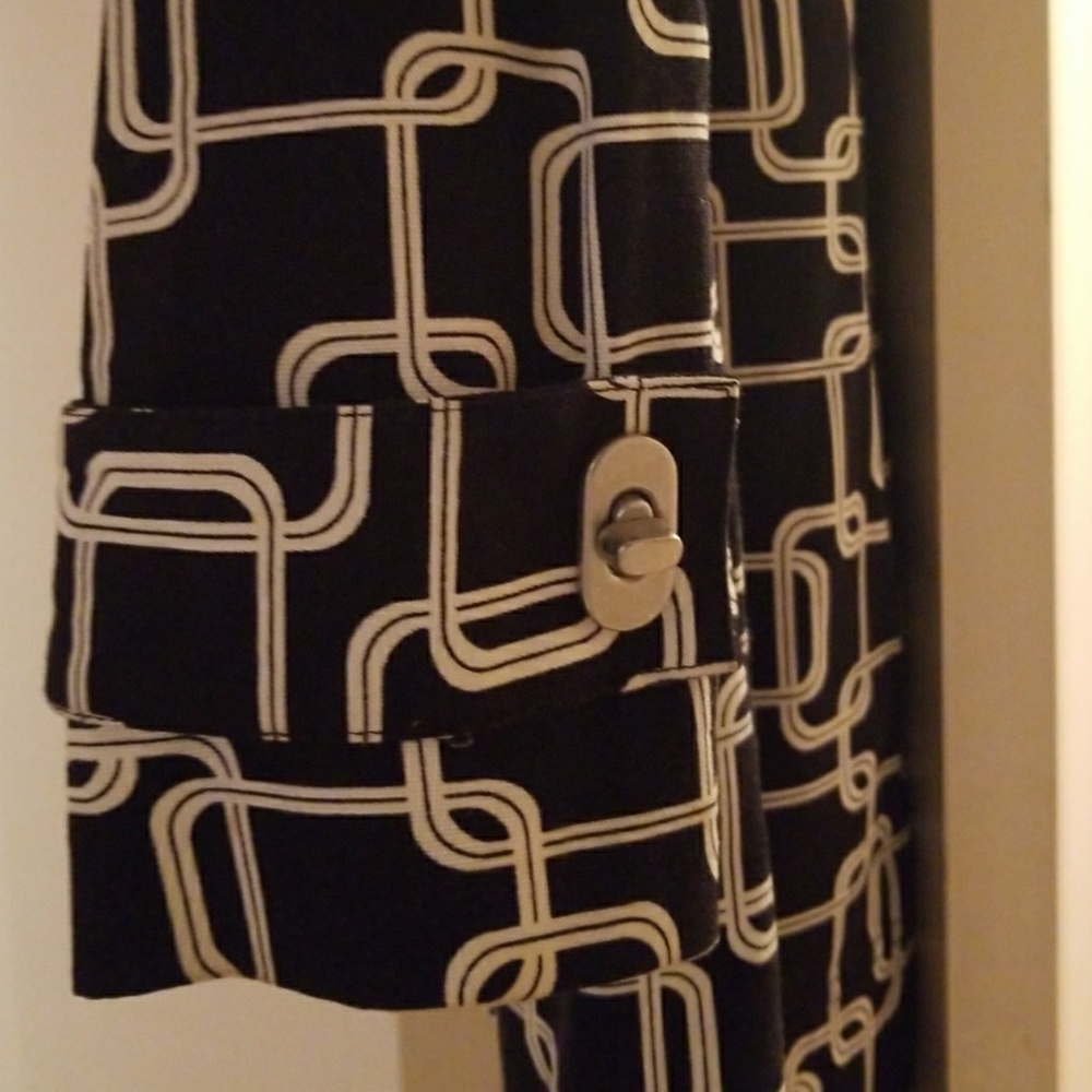Coat for spring - Picture 3 of 4